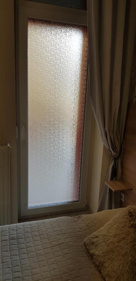 Rozsa Apartmanhaz Сегед Екстер'єр фото