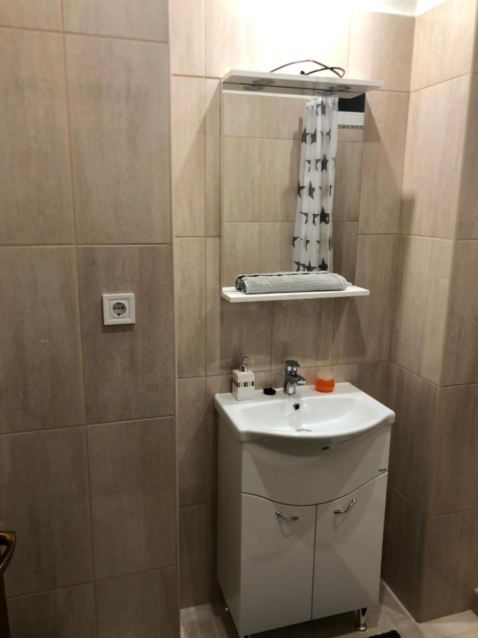 Rozsa Apartmanhaz Сегед Екстер'єр фото